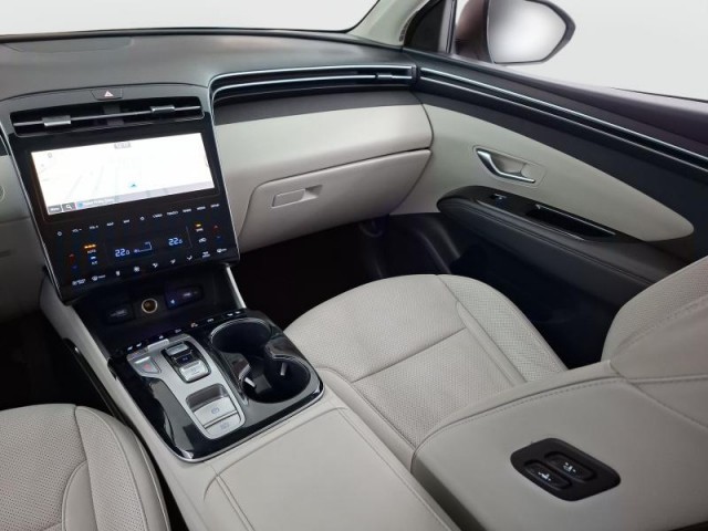 Hyundai Tucson  1.6 T-GDI HEV 