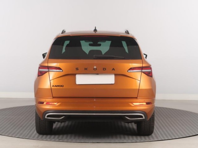 Škoda Karoq  1.5 TSI Sportline
