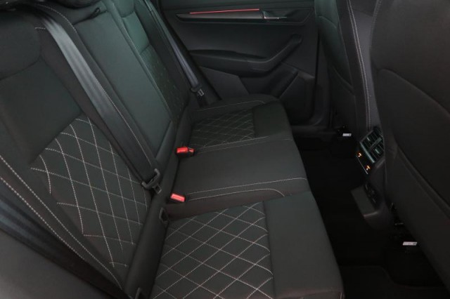 Škoda Karoq  1.5 TSI Sportline