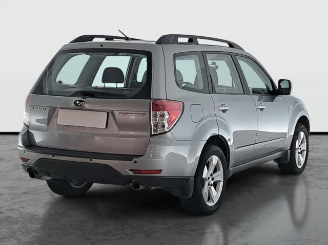 Subaru Forester  2.5 