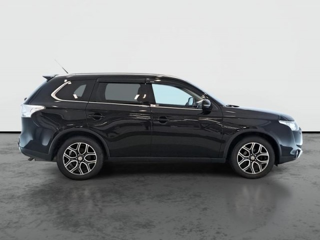 Mitsubishi Outlander  2.2 DI-D 