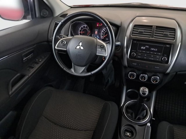 Mitsubishi ASX  1.6 MIVEC 