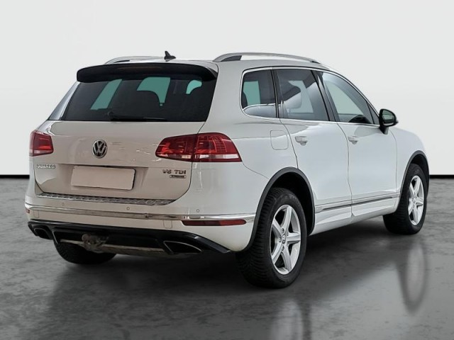Volkswagen Touareg  3.0 TDI R-Line