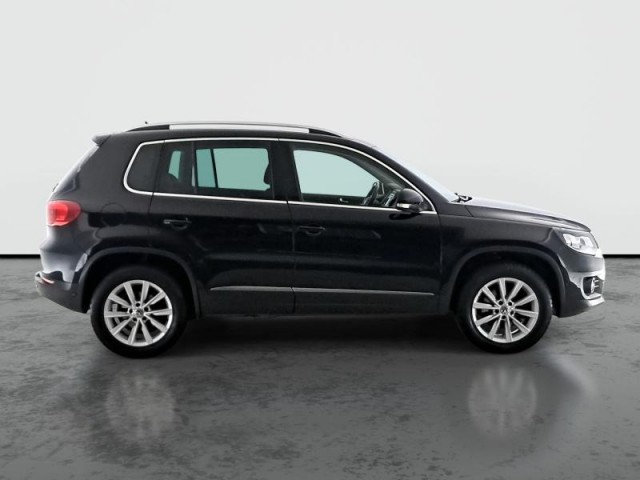 Volkswagen Tiguan  2.0 TDI Sport