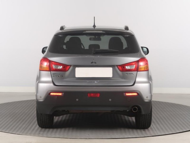 Mitsubishi ASX  1.8 DI-D MIVEC 