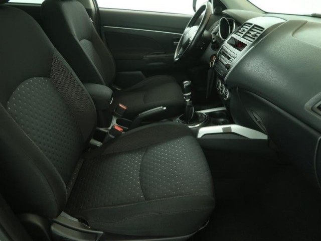 Mitsubishi ASX  1.8 DI-D MIVEC 