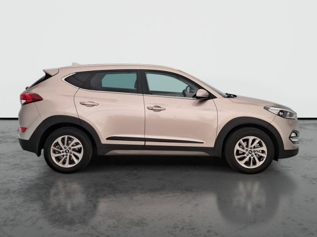 Hyundai Tucson  2.0 CRDi 
