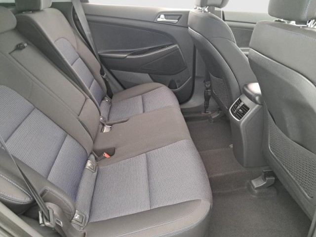 Hyundai Tucson  2.0 CRDi 