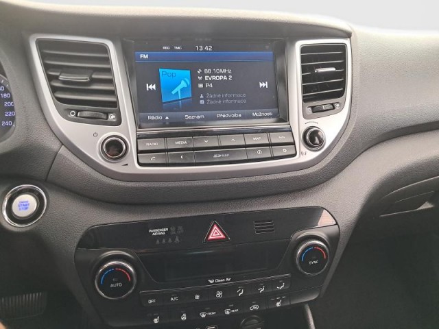 Hyundai Tucson  2.0 CRDi 