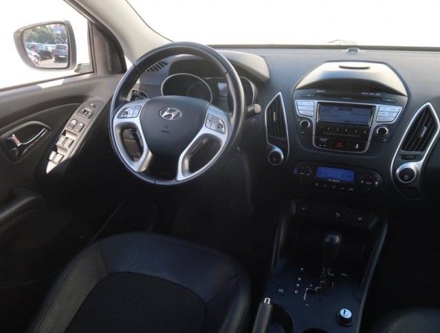 Hyundai ix35  2.0 CRDi 