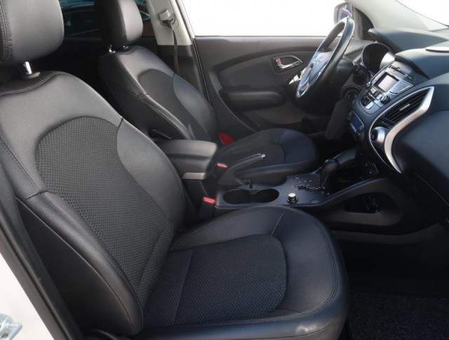 Hyundai ix35  2.0 CRDi 