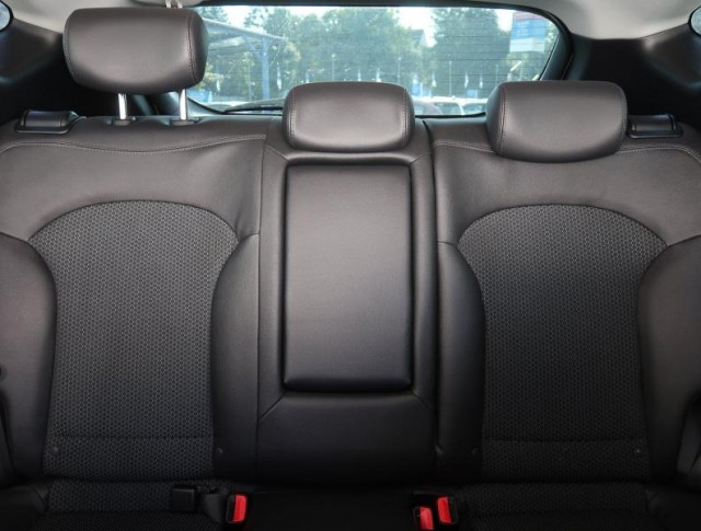 Hyundai ix35  2.0 CRDi 