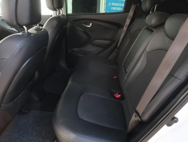 Hyundai ix35  2.0 CRDi 