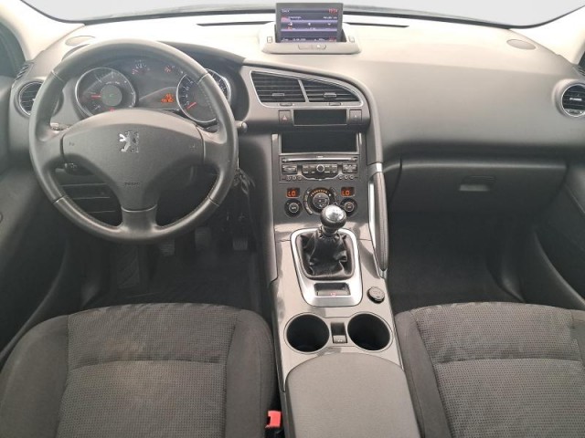 Peugeot 3008  2.0 HDi 