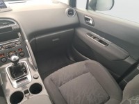 Peugeot 3008  2.0 HDi 
