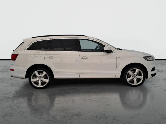 Audi Q7  3.0 TDI 