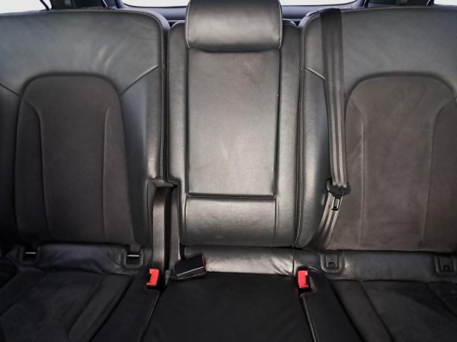 Audi Q7  3.0 TDI 