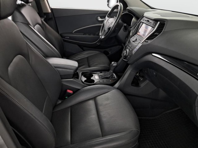 Hyundai Santa Fe  2.2 CRDi 