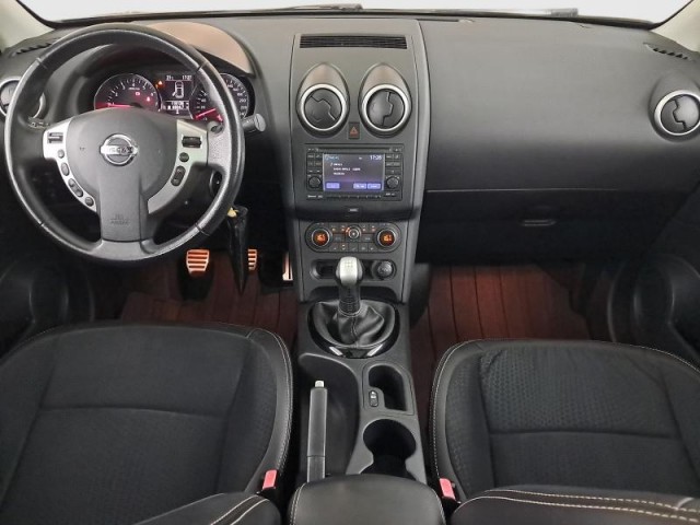 Nissan Qashqai  1.6 