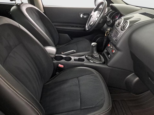 Nissan Qashqai  1.6 