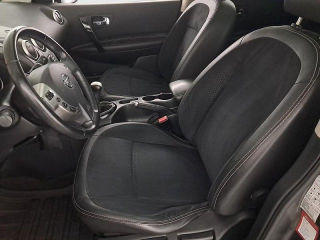 Nissan Qashqai  1.6 