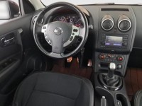 Nissan Qashqai  1.6 