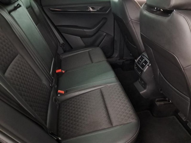 Škoda Karoq  1.5 TSI Style