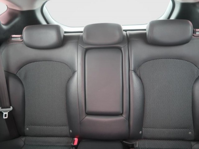 Hyundai ix35  2.0 CRDi 