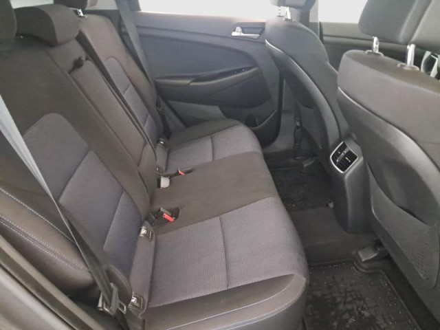Hyundai Tucson  2.0 CRDi 