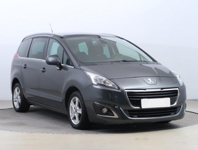 Peugeot 5008  1.6 HDi 