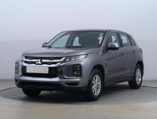 Mitsubishi ASX  2.0 MIVEC Inform