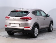 Hyundai Tucson  1.7 CRDi 