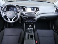 Hyundai Tucson  1.7 CRDi Trikolor