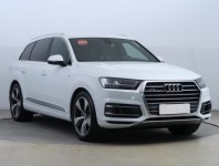 Audi Q7  3.0 TDI S-Line