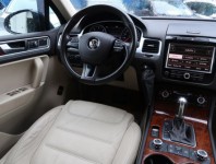 Volkswagen Touareg  3.0 TDI 