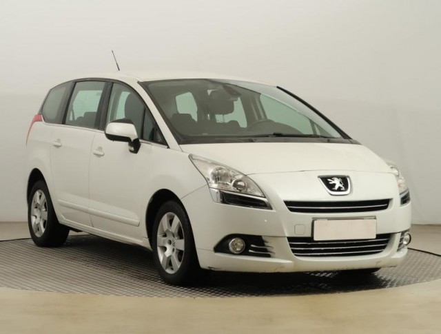 Peugeot 5008  1.6 HDi 