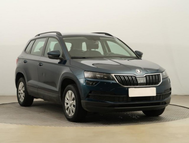 Škoda Karoq  1.0 TSI Active