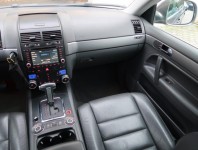 Volkswagen Touareg  3.0 V6 TDI 