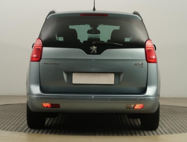 Peugeot 5008  1.6 HDi 