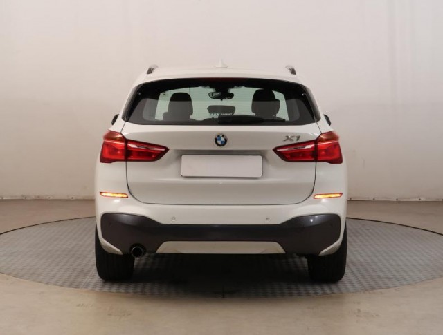 BMW X1  sDrive18d M Sport