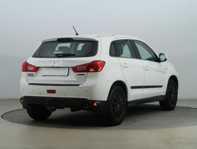 Mitsubishi ASX  1.6 MIVEC 