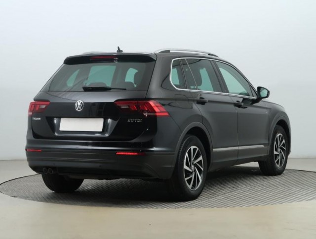 Volkswagen Tiguan  2.0 TDI 