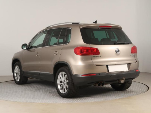 Volkswagen Tiguan  2.0 TDI 