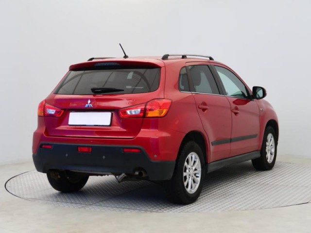 Mitsubishi ASX  1.8 DI-D MIVEC 