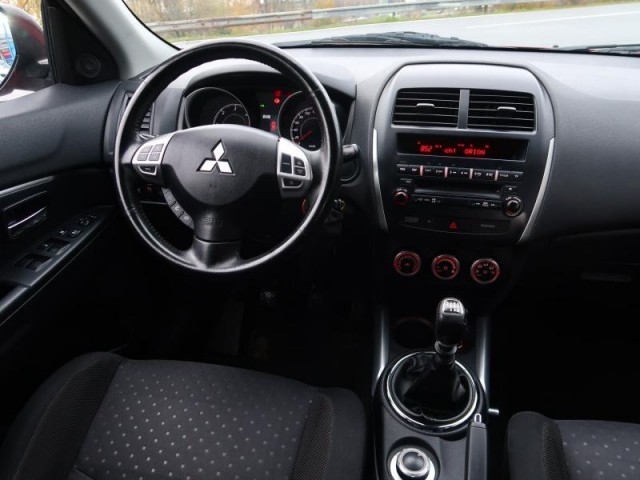 Mitsubishi ASX  1.8 DI-D MIVEC 