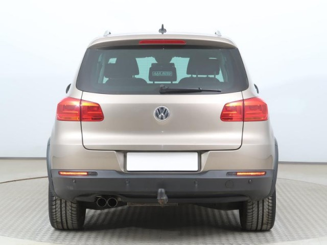 Volkswagen Tiguan  2.0 TDI 