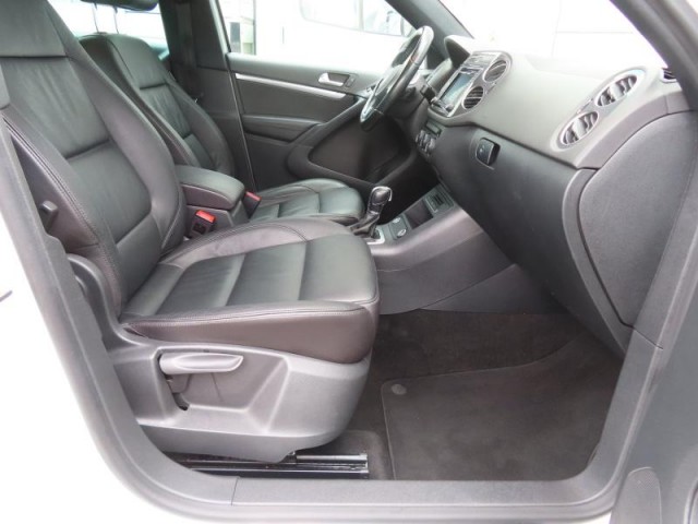 Volkswagen Tiguan  2.0 TDI R-Line