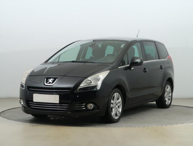 Peugeot 5008  1.6 HDi 