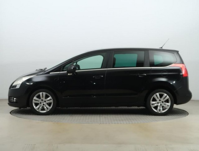 Peugeot 5008  1.6 HDi 