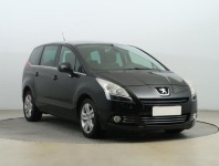 Peugeot 5008  1.6 HDi 